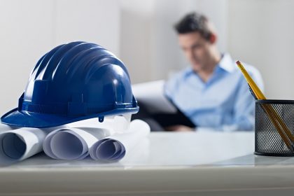 שלושה טיפים חשובים לבחירת קבלן שיפוץ בניינים